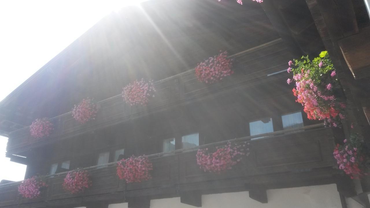 Pension Alpenstern Oberau Bagian luar foto
