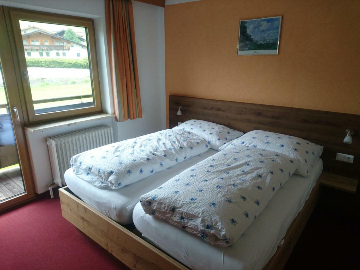 Pension Alpenstern Oberau Bagian luar foto